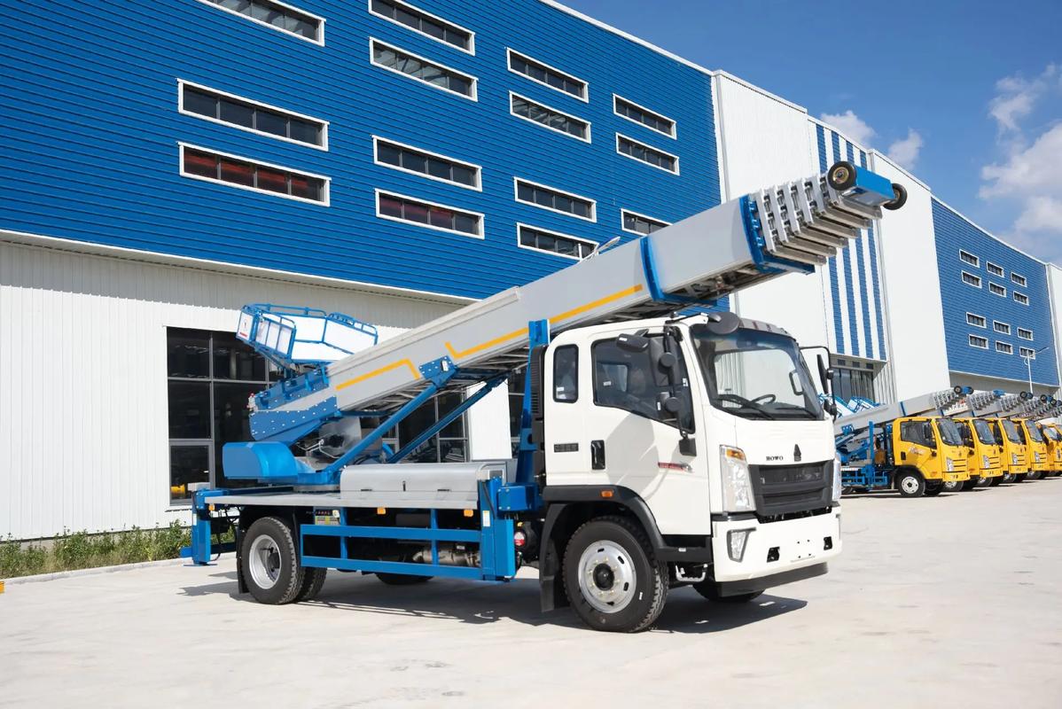 金华出租云梯车高空作业车 建筑垃圾搬运